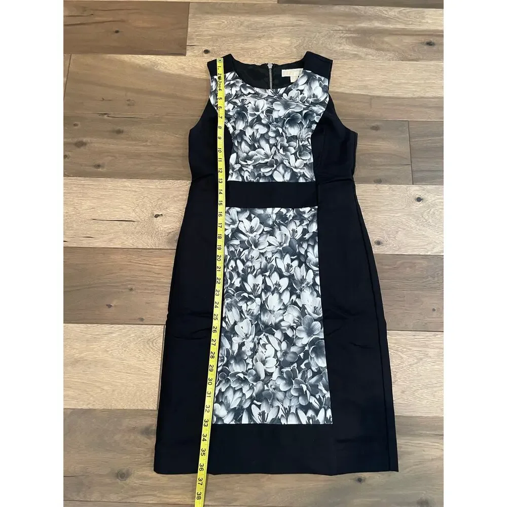 Michael Michael Kors Gray Floral Sleeveless Sheath Dress — Size 6